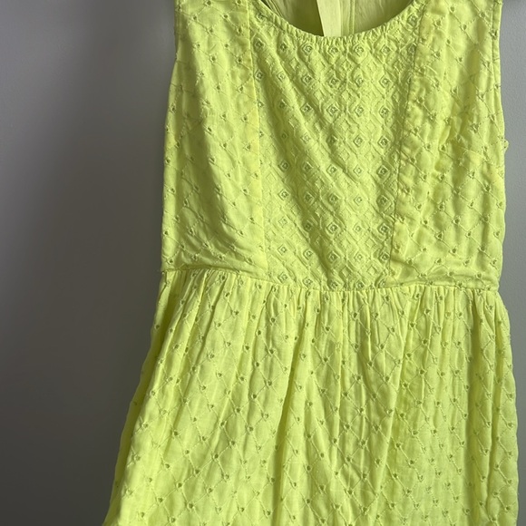 American Eagle Outfitters neon yellow lime green cutout eyelet dress - Picture 5 of 8